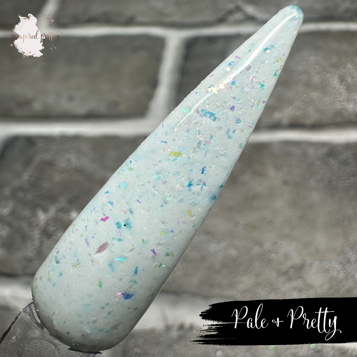 Pale & Pretty - White Flakie Dip Powder