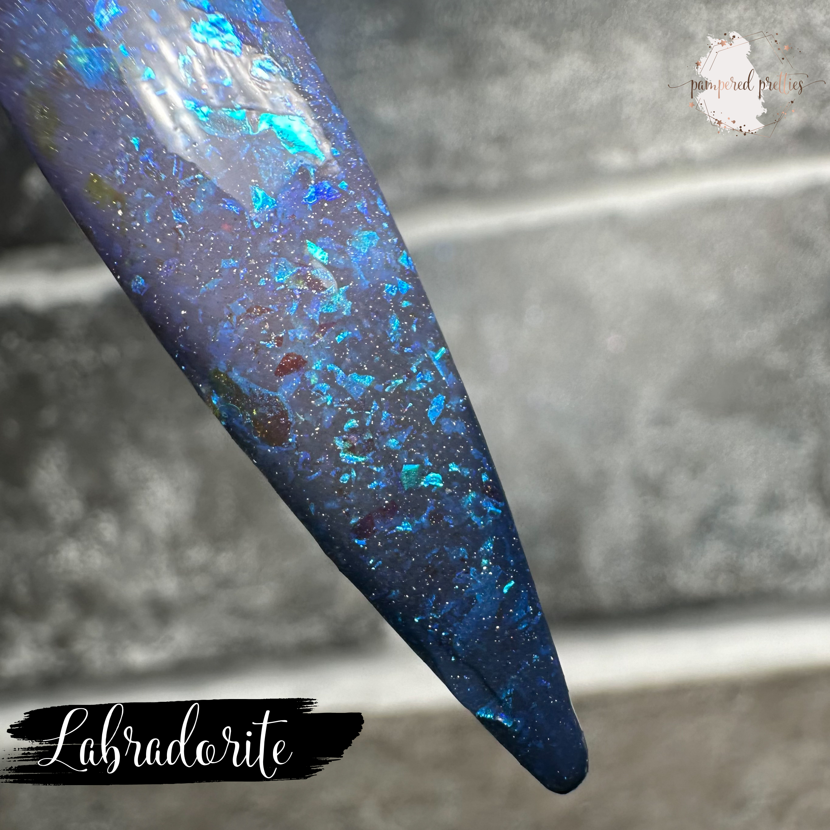 Labradorite - Thermal Flakie Dip Powder