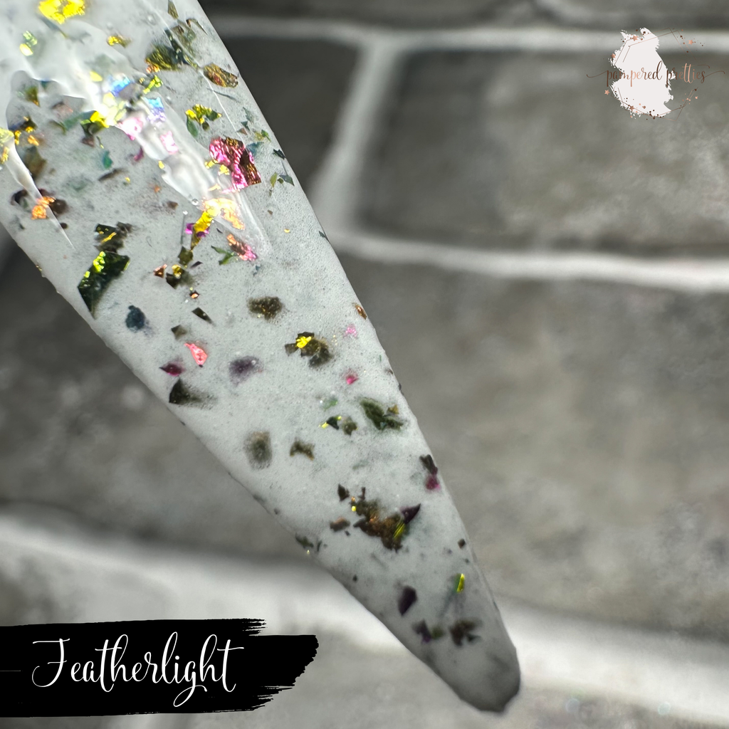 Featherlight - White Flakie Dip Powder