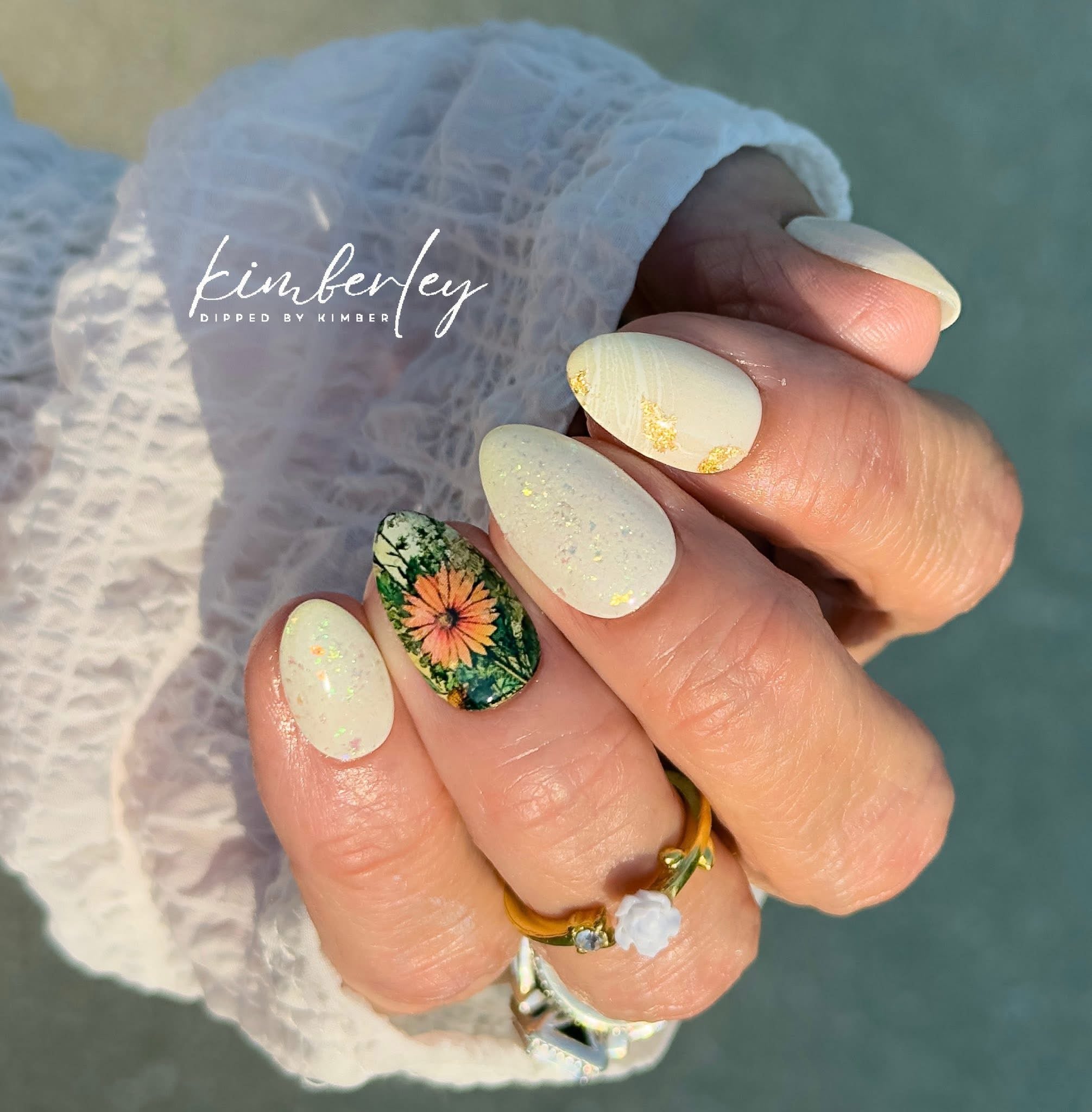 Sunny & Cher - Pampered Pretties
